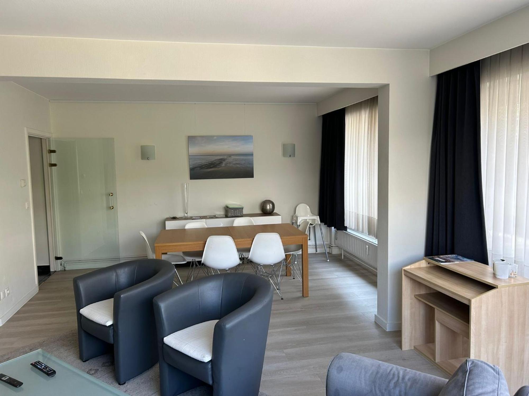 3 Bedroom Apartment Nearby The Sea Ostende Exterior foto